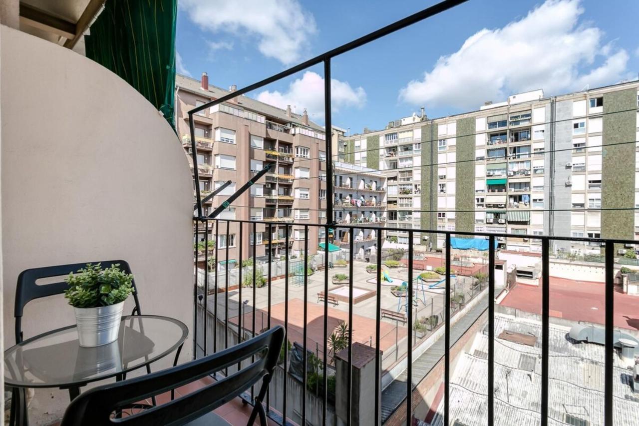 Fantastic 2 Bedroom 5 Minutes By Car From Plaza Catalunya Barcelona Eksteriør bilde